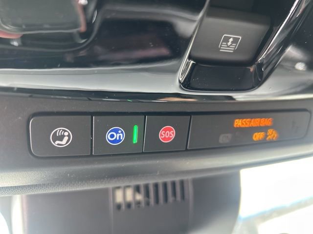 New 2026 Chevrolet Suburban Premier w/ Sun And Tow Package image 31