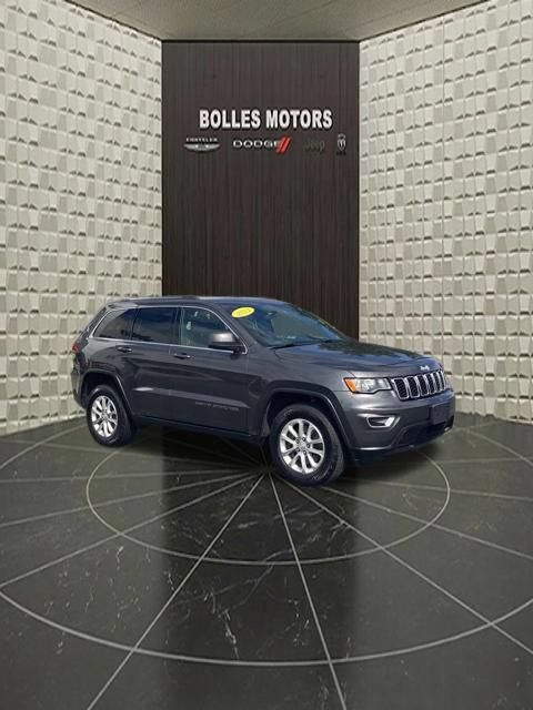 Certified 2021 Jeep Grand Cherokee Laredo AWD/4WD image 2