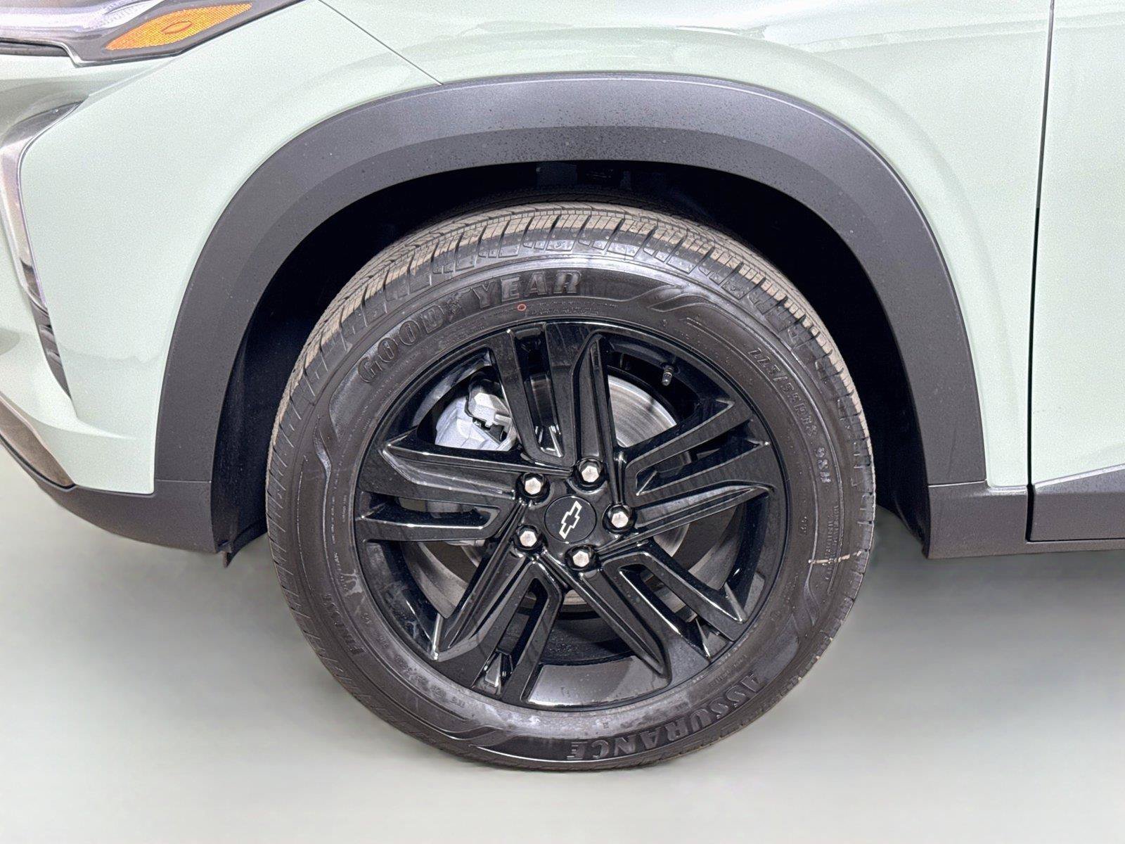 New 2026 Chevrolet Trax ACTIV w/ Driver Confidence Package FWD image 18