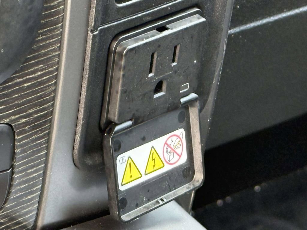 Used 2016 RAM 3500 Laramie Longhorn image 29