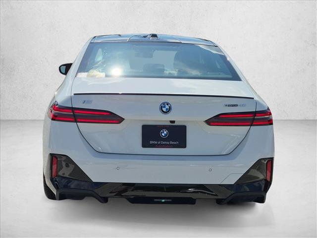 New 2027 BMW i5 eDrive40 w/ M Sport Package RWD image 7