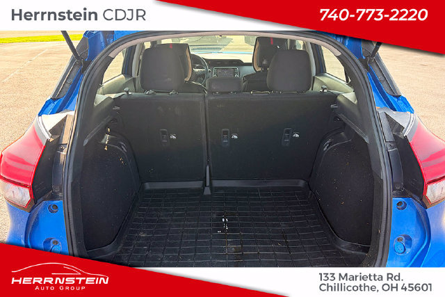 Used 2023 Nissan Kicks S FWD image 18