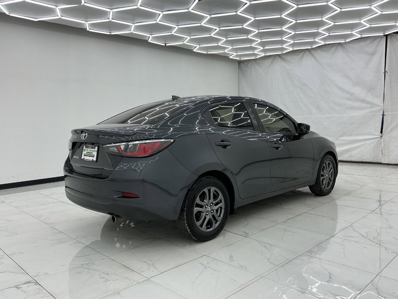 Used 2019 Toyota Yaris LE FWD image 11