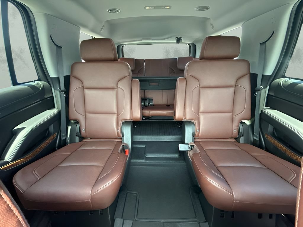 Used 2019 Chevrolet Tahoe Premier w/ Premier Plus Edition AWD/4WD image 13