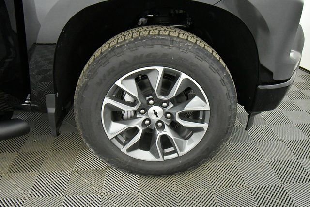 New 2026 Chevrolet Silverado 1500 RST image 17