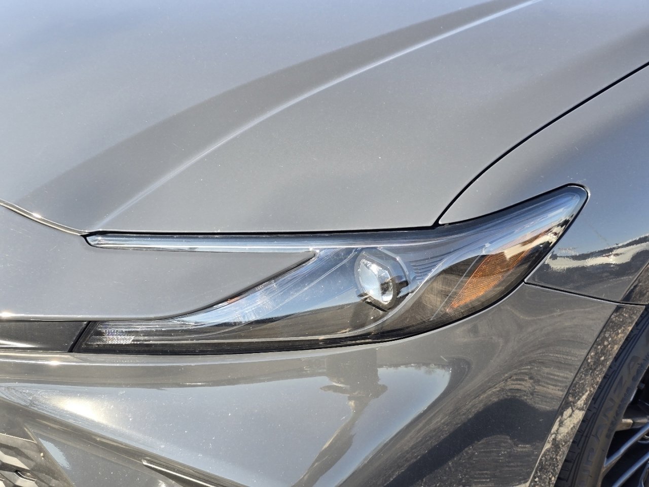 Used 2025 Toyota Camry SE w/ Convenience Package image 12