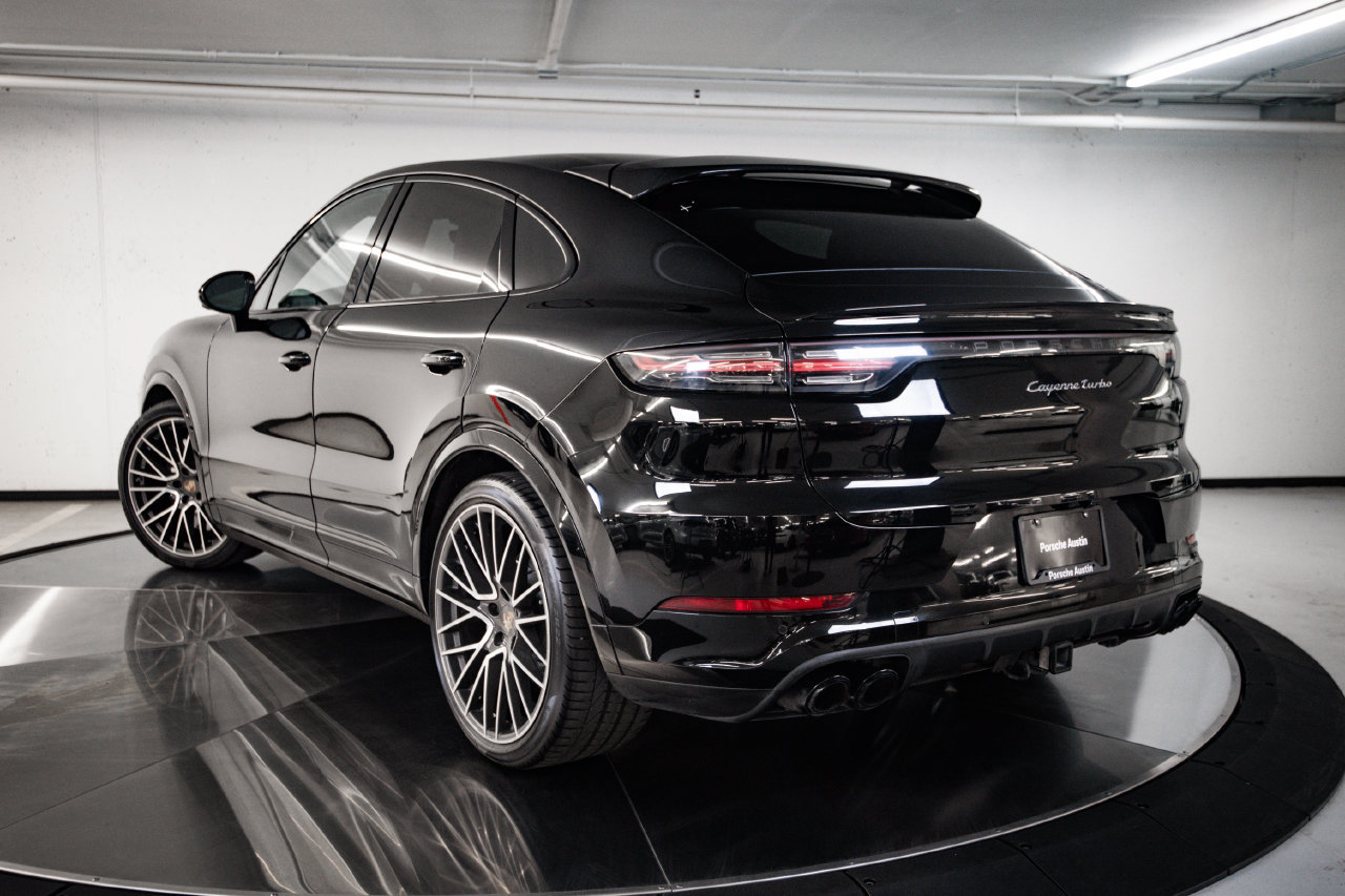 Certified 2020 Porsche Cayenne Turbo AWD/4WD image 3