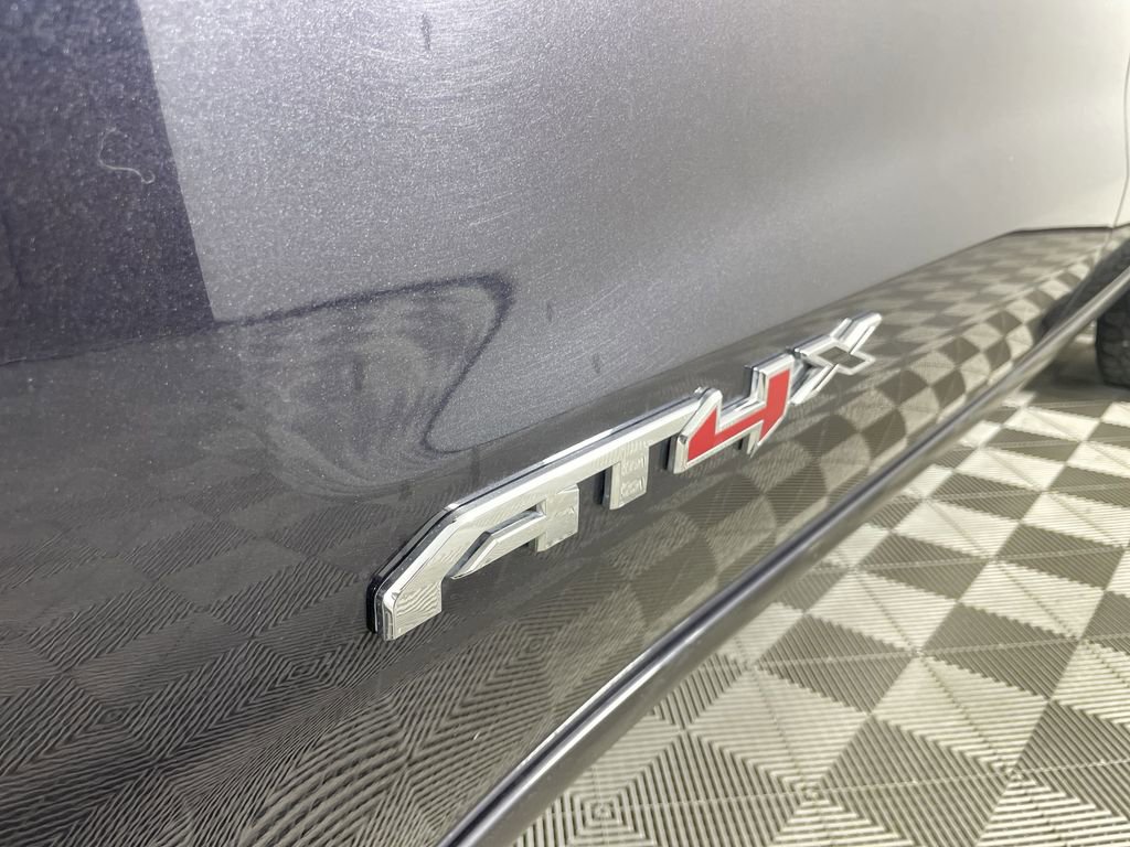 Used 2024 GMC Sierra 1500 AT4X image 32