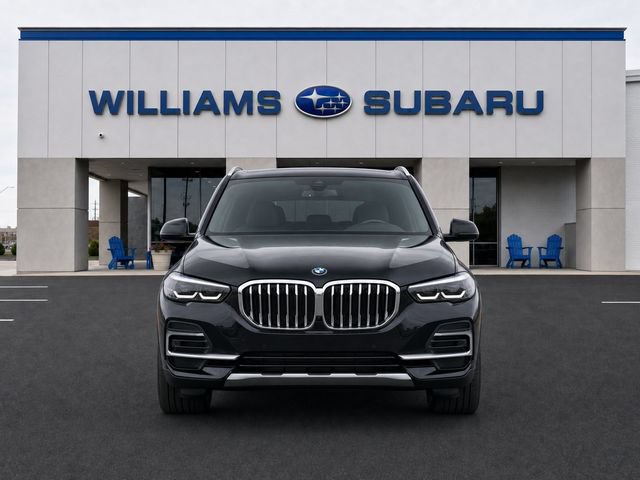 Used 2022 BMW X5 xDrive40i w/ Parking Assistance Package AWD/4WD image 5