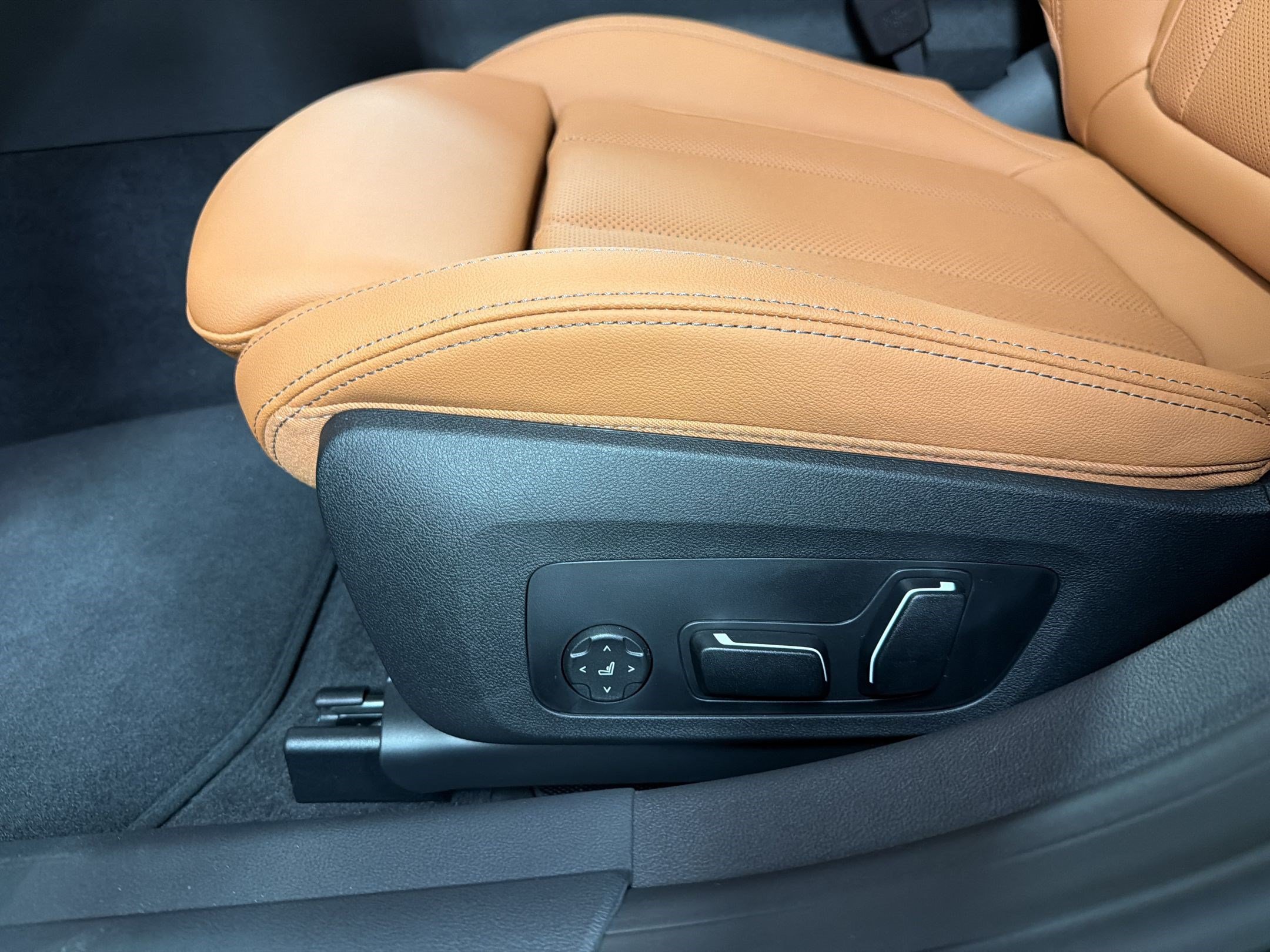 New 2026 BMW 430i w/ M Sport Package RWD image 14