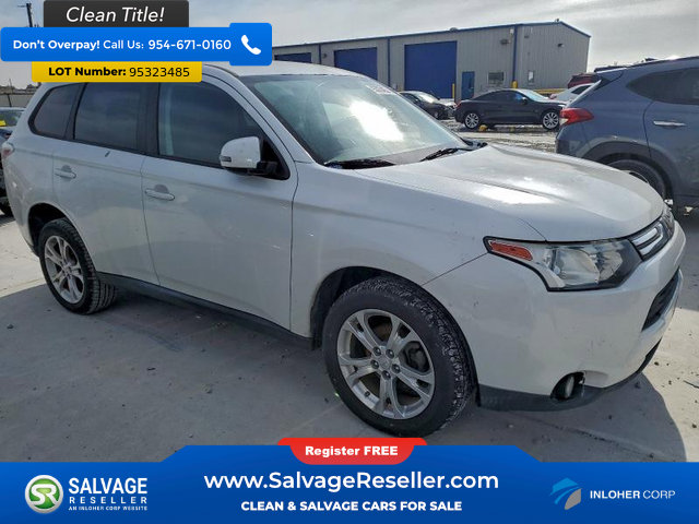 Used 2014 Mitsubishi Outlander SE image 5