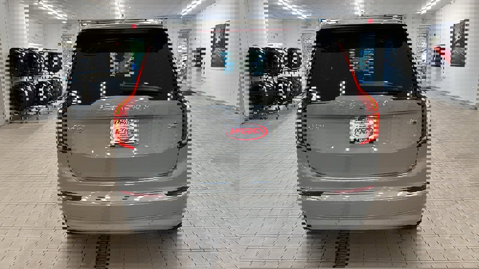 New 2026 Volvo XC90 B6 Plus w/ Protection Package Premier image 6