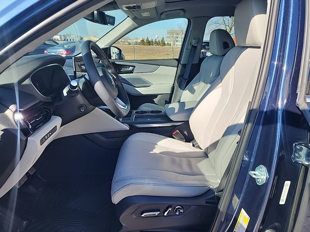 Certified 2026 Acura MDX w/ Technology Package image 13