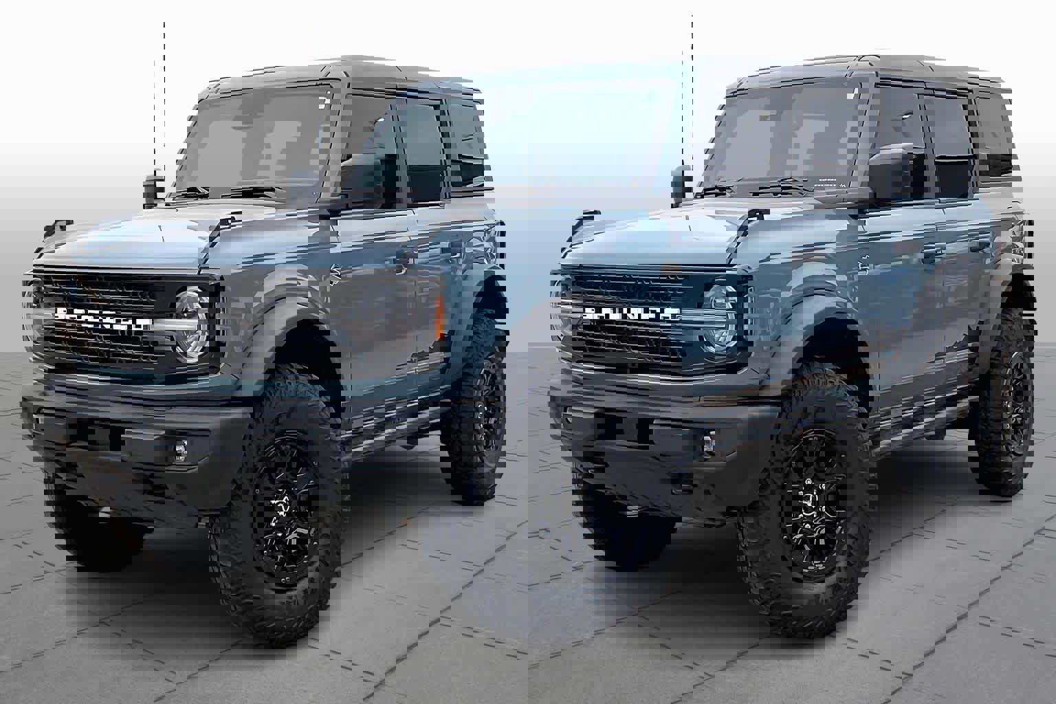 Used 2022 Ford Bronco Wildtrak image 2