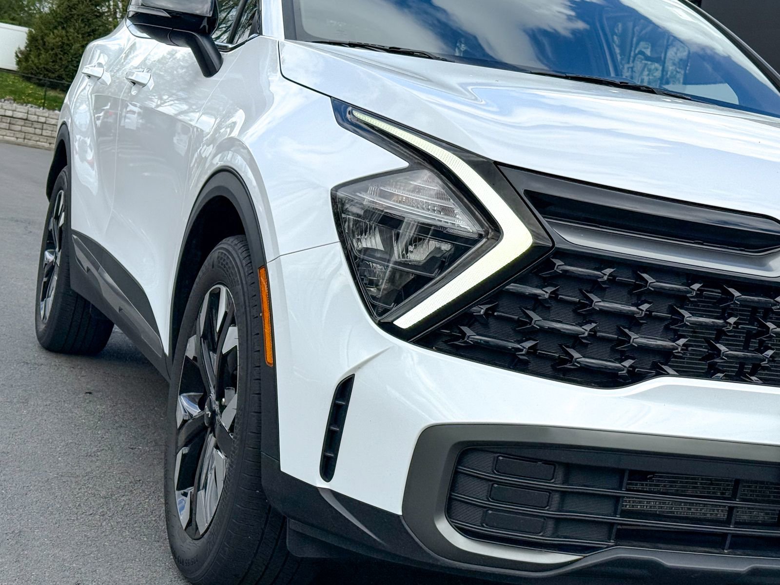 Certified 2023 Kia Sportage X-Line w/ X-Line Premium Package AWD/4WD image 4