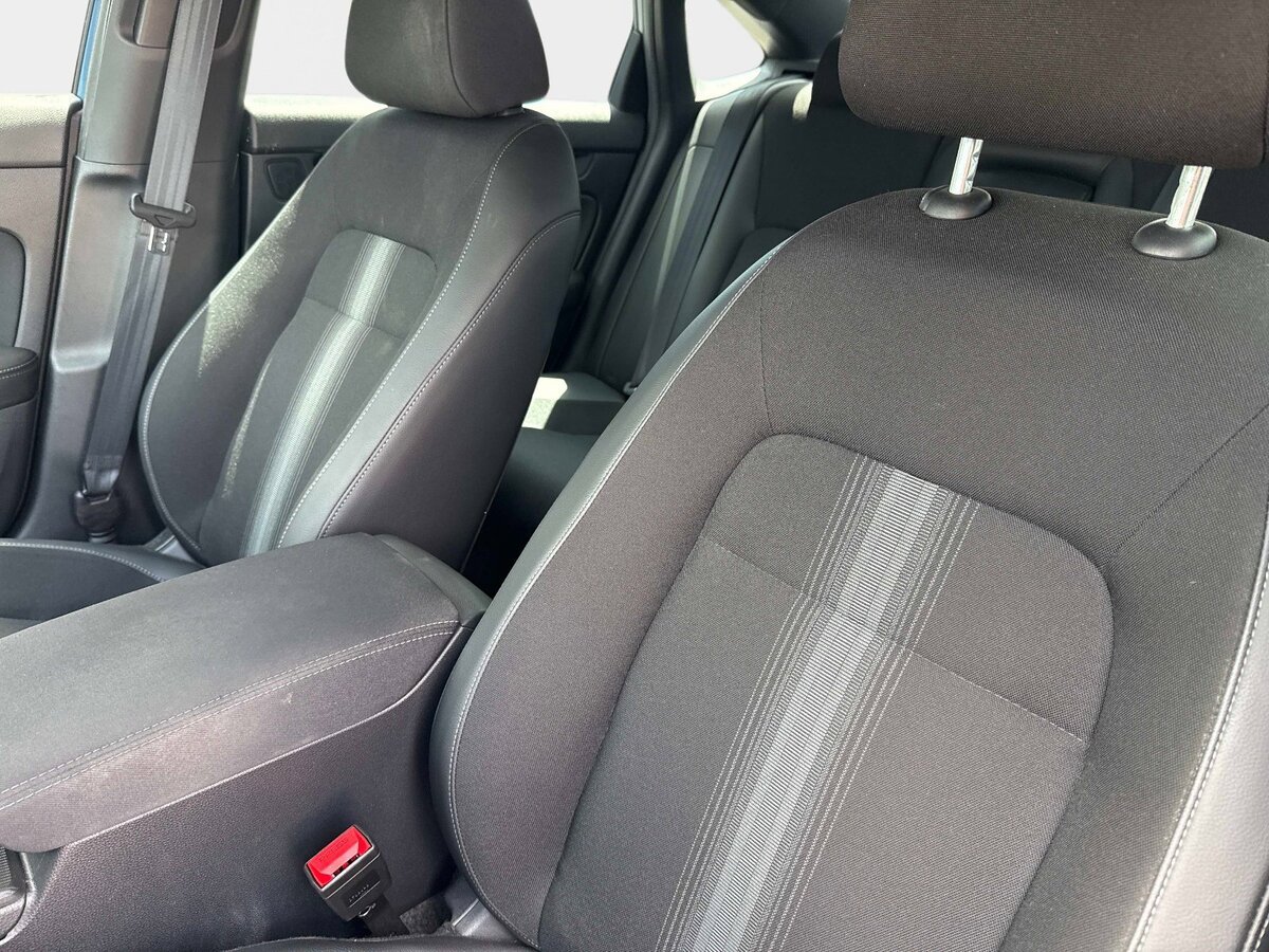 Certified 2025 Honda Civic Sport image 19