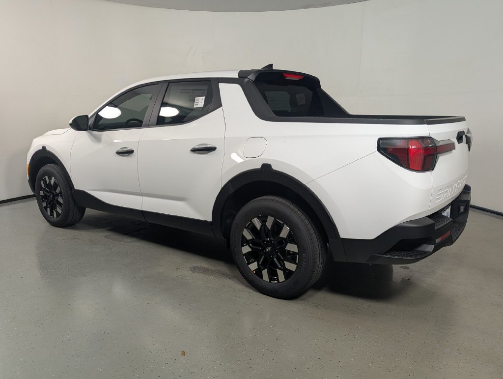 New 2027 Hyundai Santa Cruz SE FWD image 5