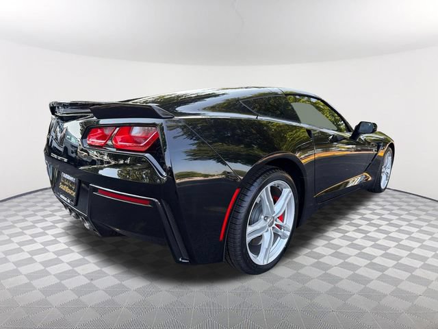 Used 2017 Chevrolet Corvette Stingray Coupe w/ 1LT RWD image 5