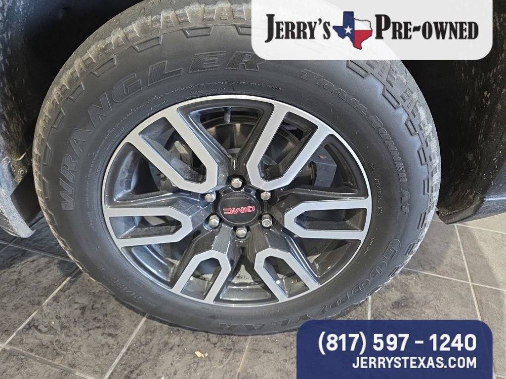 Used 2023 GMC Sierra 1500 AT4 w/ AT4 Preferred Package AWD/4WD image 4