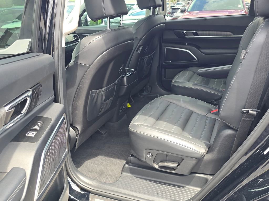 Certified 2024 Kia Telluride SX Prestige w/ Towing Package AWD/4WD image 10