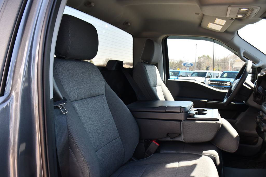 Used 2025 Ford F150 XL w/ Equipment Group 103A High image 23