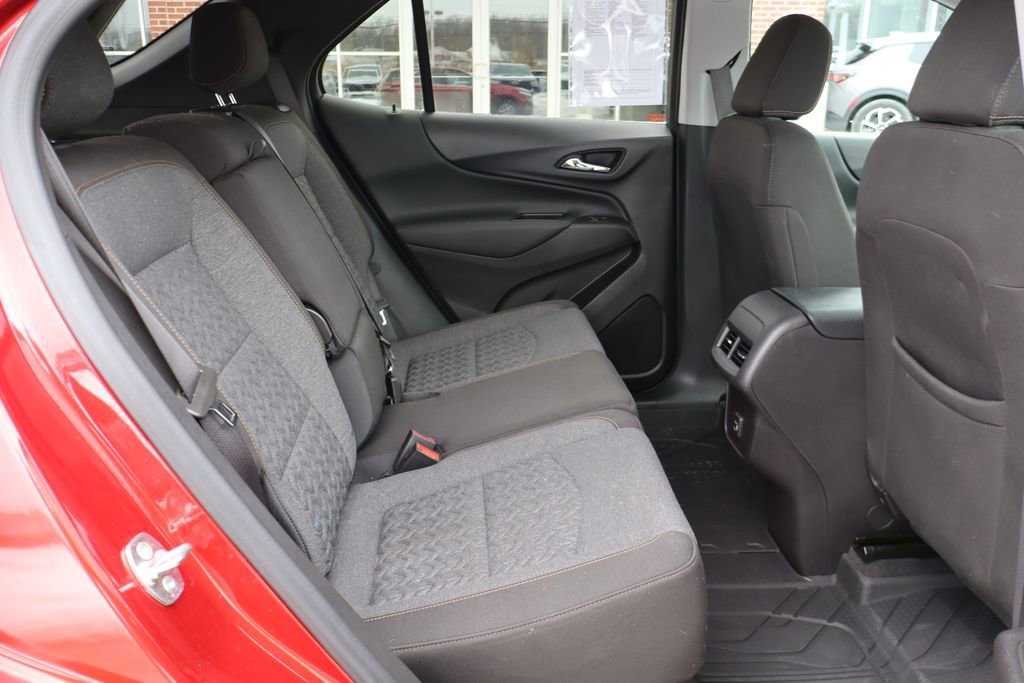 Used 2024 Chevrolet Equinox LT w/ LPO, Floor Liner Package image 37