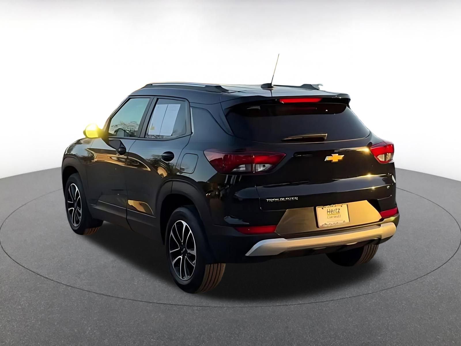 Used 2025 Chevrolet TrailBlazer LT image 11