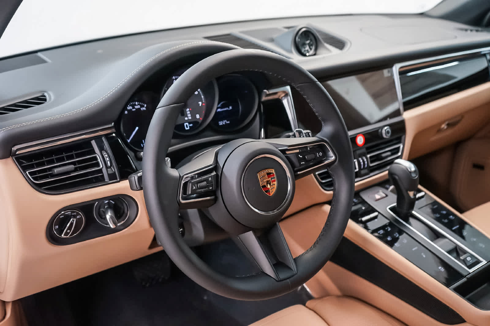 New 2026 Porsche Macan S AWD/4WD image 4