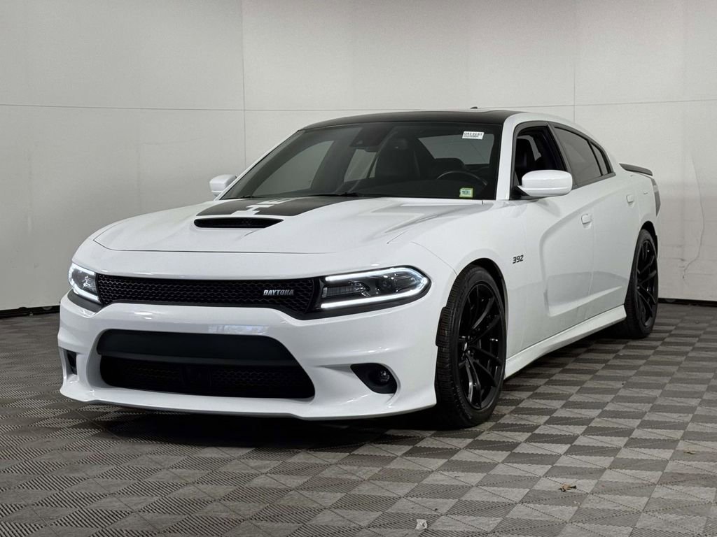 Used 2018 Dodge Charger R/T RWD image 7