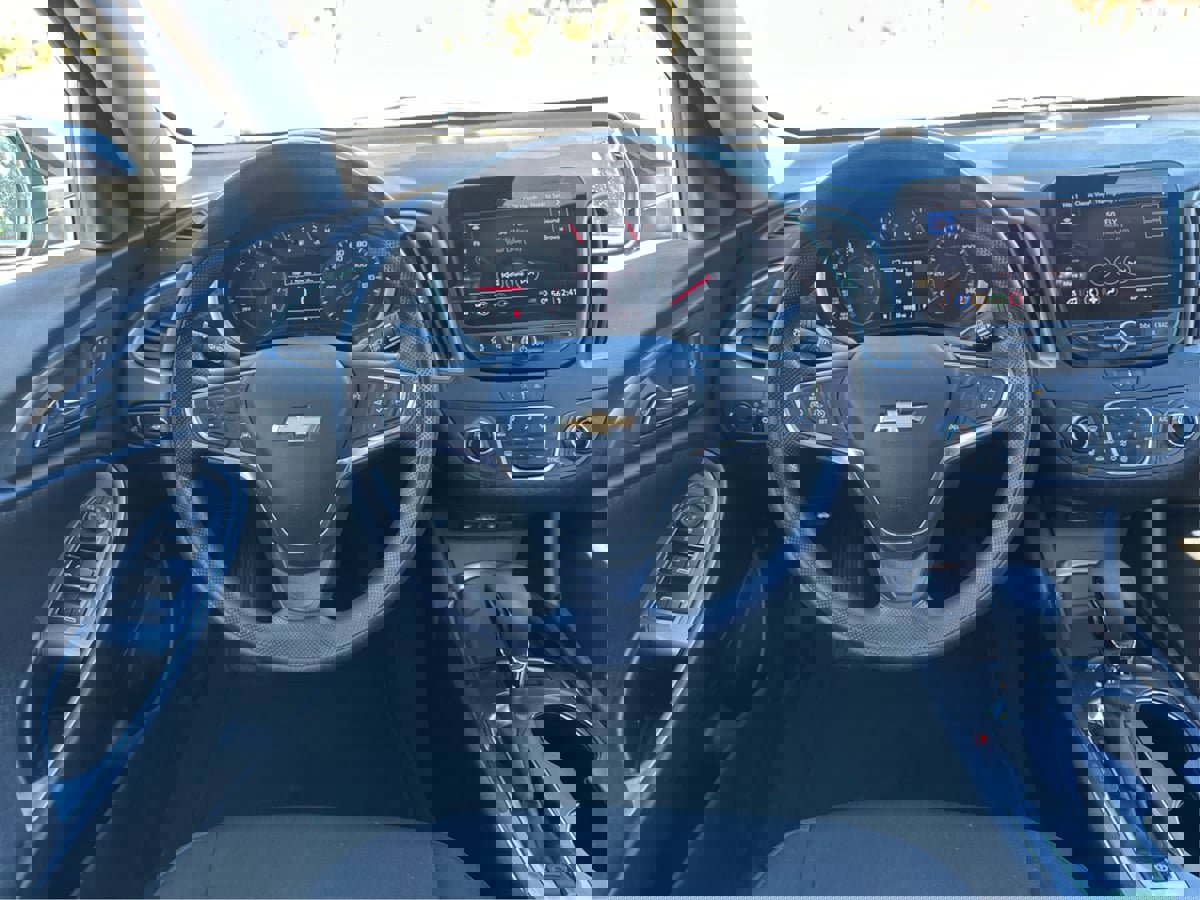 Used 2023 Chevrolet Malibu LT image 15