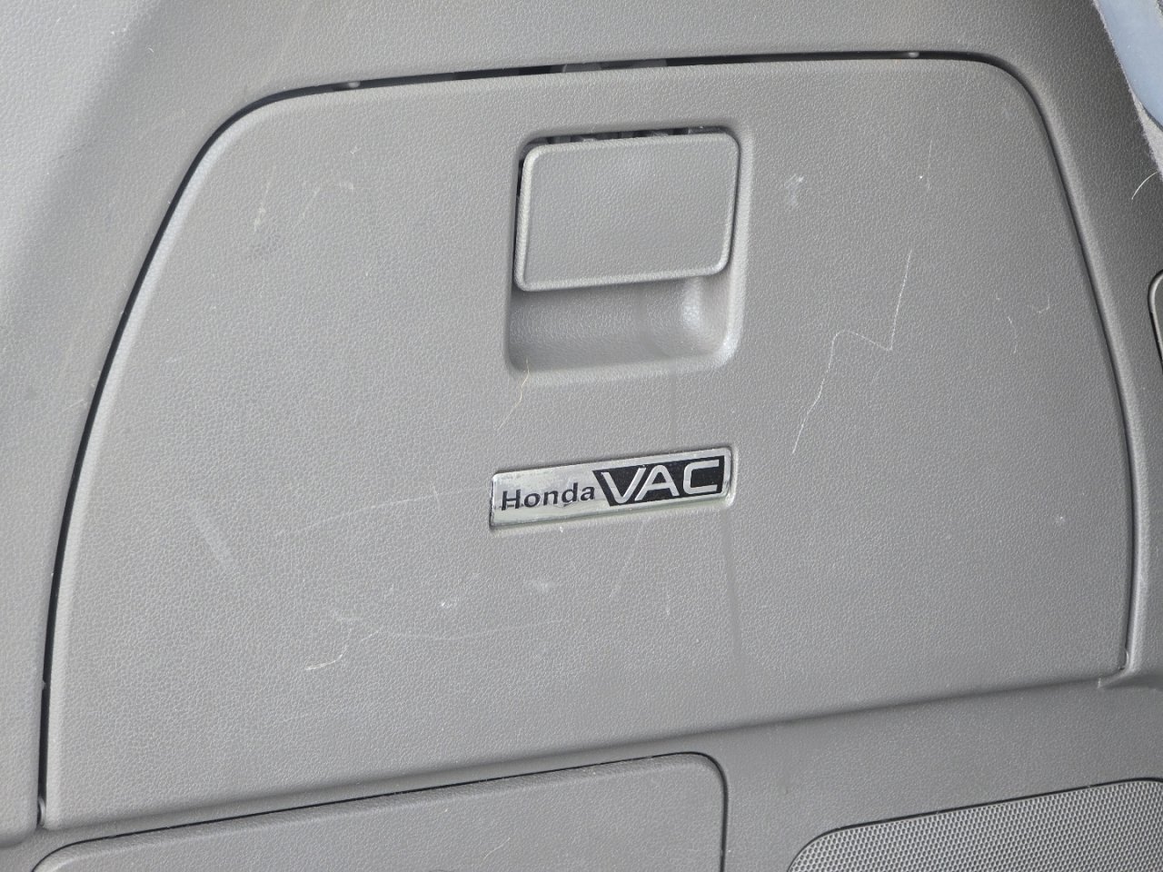 Used 2015 Honda Odyssey Touring Elite image 15