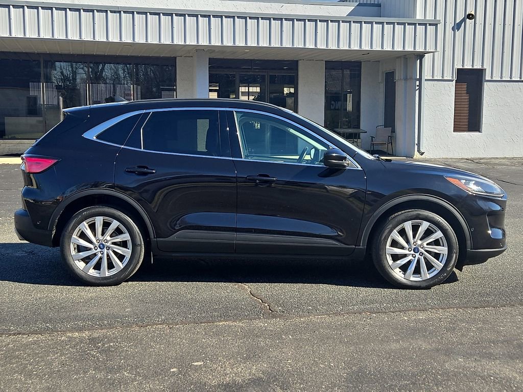 Used 2022 Ford Escape Titanium w/ Titanium Elite Package image 7