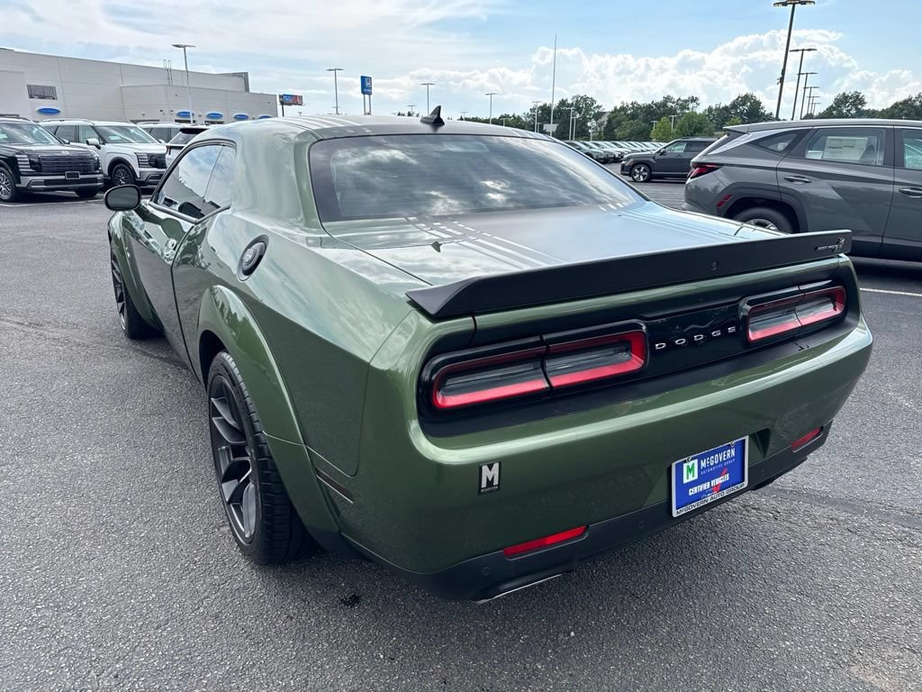 Used 2022 Dodge Challenger R/T Scat Pack RWD image 4