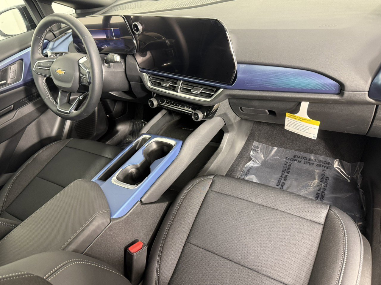 Used 2026 Chevrolet Equinox EV LT image 10