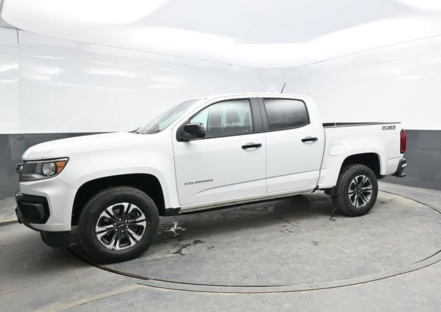 Used 2022 Chevrolet Colorado Z71 w/ Safety Package image 3