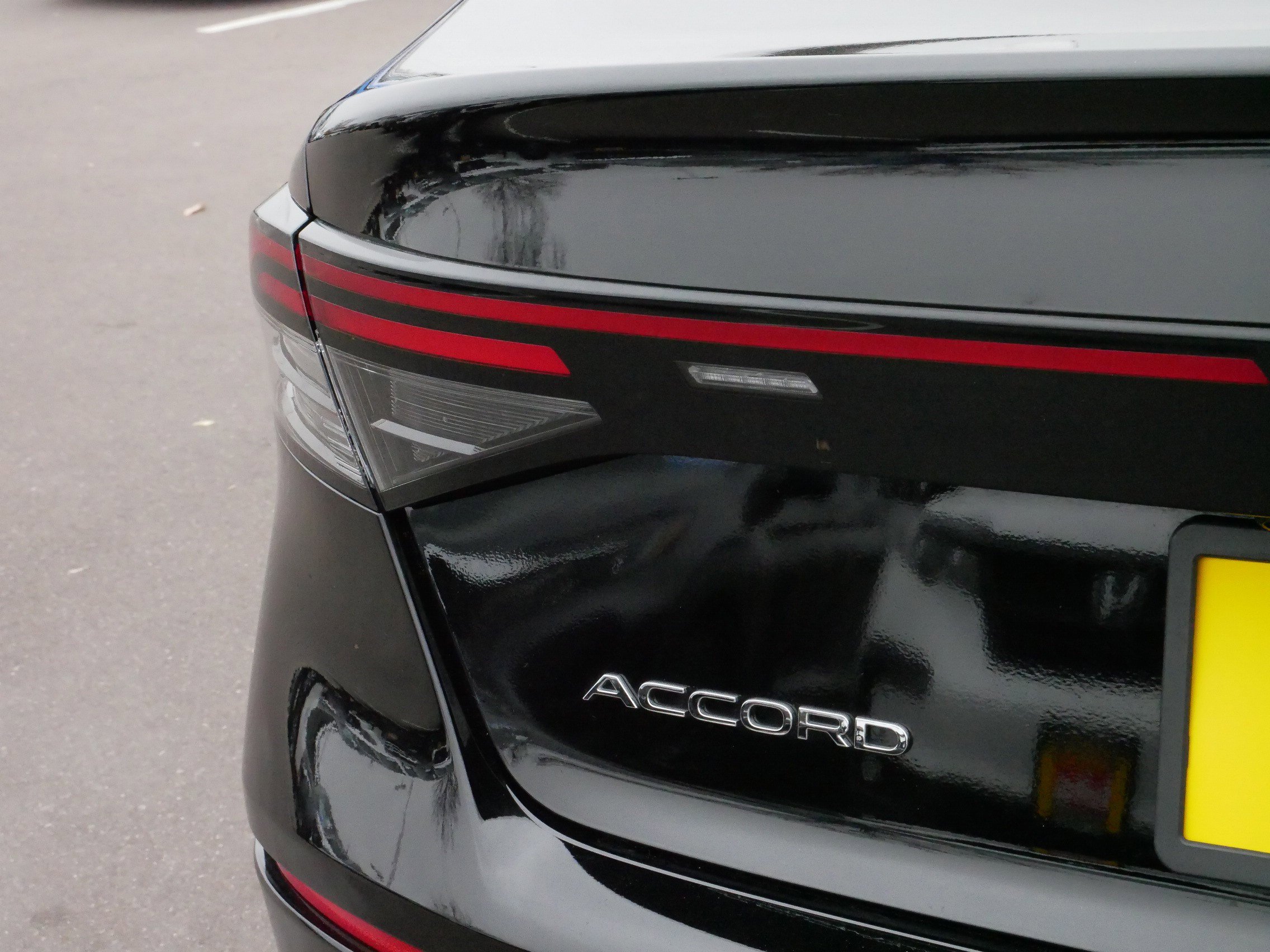 Certified 2025 Honda Accord SE image 17