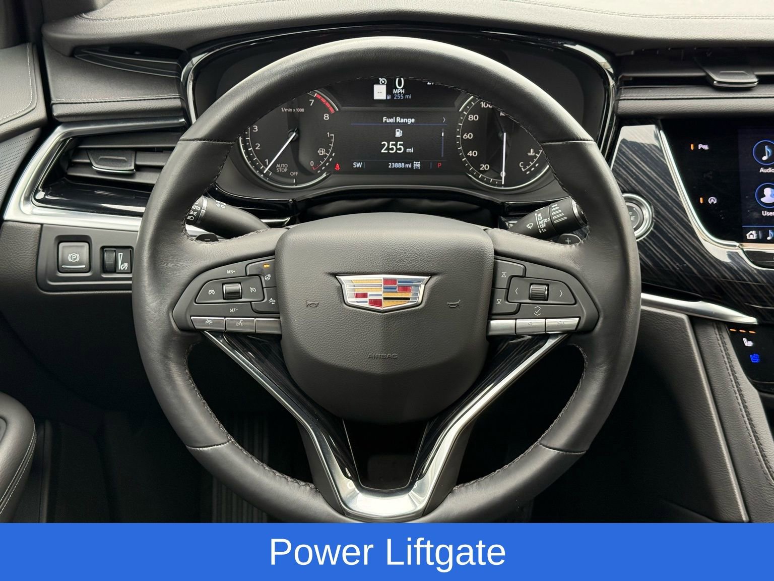 Used 2025 Cadillac XT6 Premium Luxury image 33