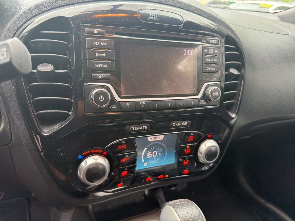 Used 2017 Nissan Juke SV image 12