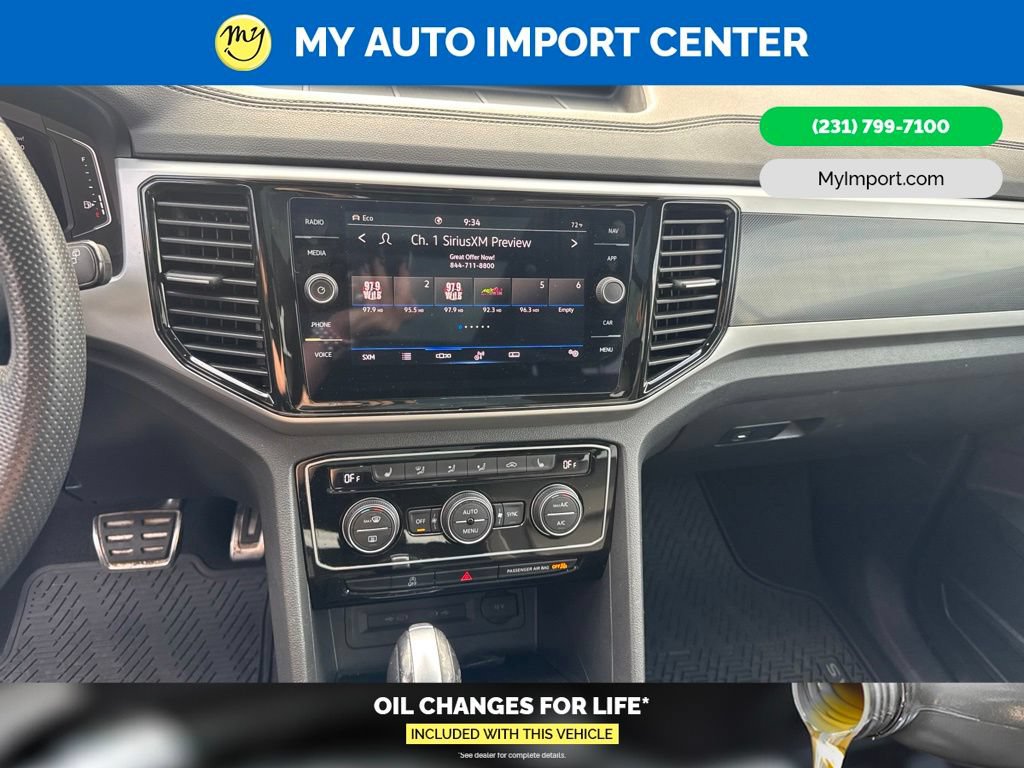 Used 2023 Volkswagen Atlas Cross Sport SEL R-Line AWD/4WD image 18
