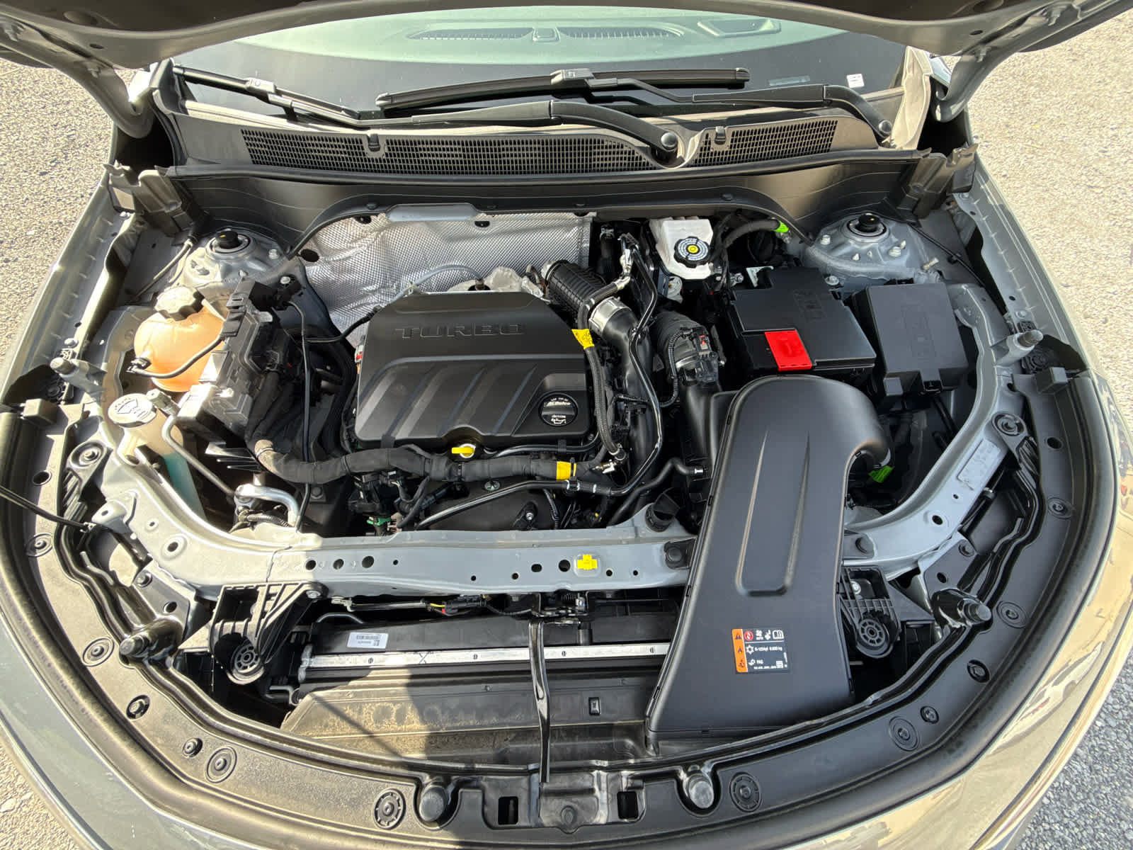 Used 2025 Buick Envista Sport Touring w/ Convenience I Package FWD image 15