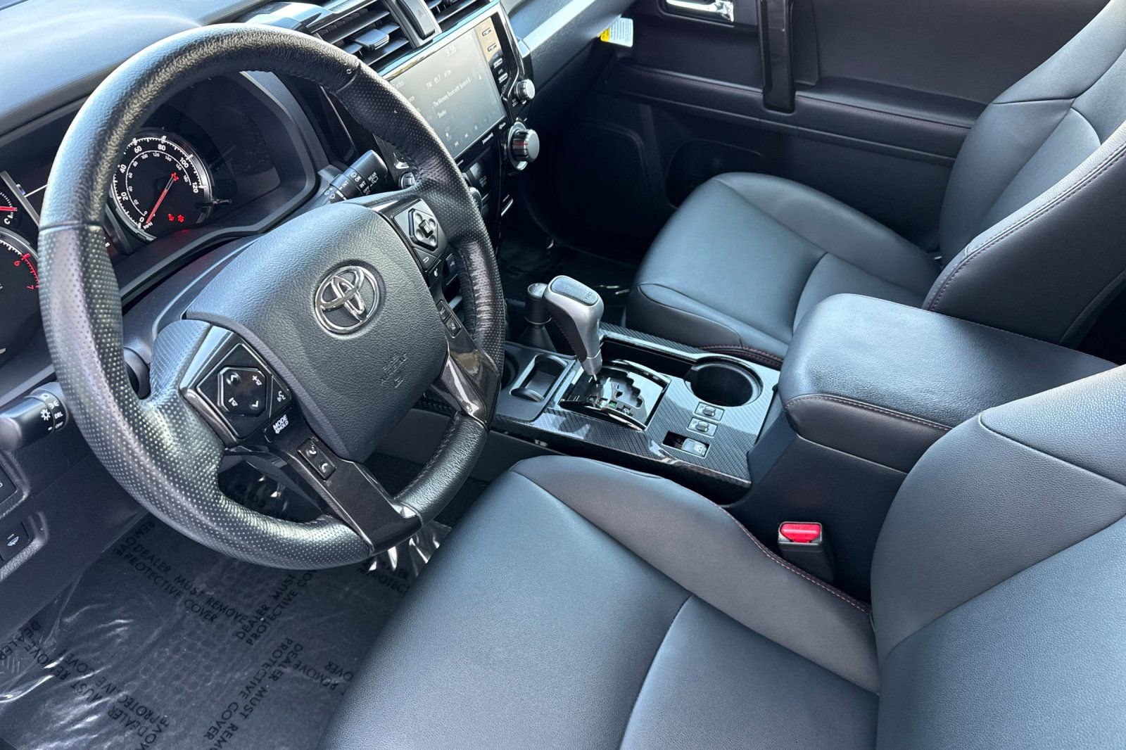 Used 2024 Toyota 4Runner TRD Off-Road Premium w/ Moonroof Package AWD/4WD image 10