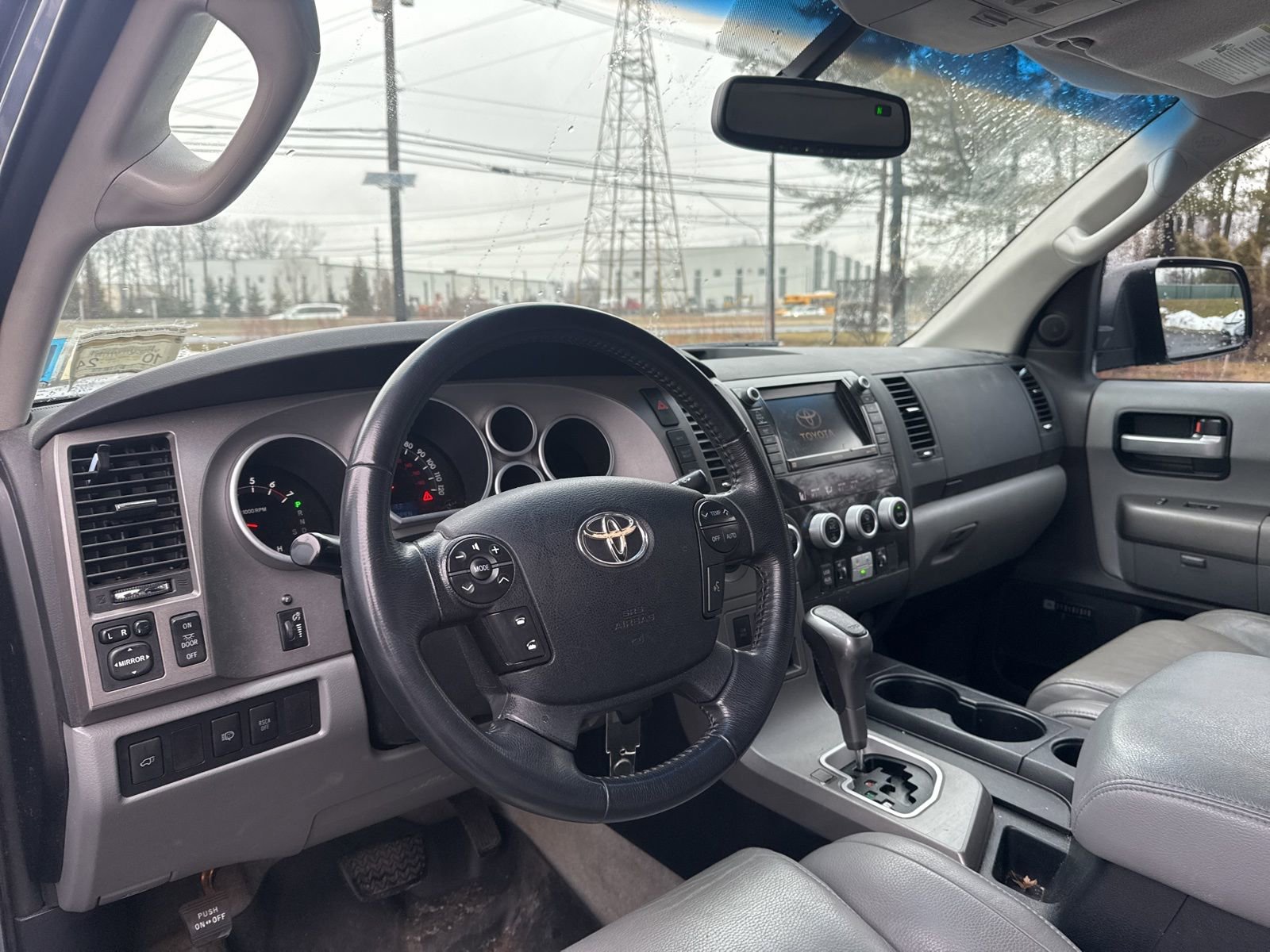 Used 2010 Toyota Sequoia Limited image 9