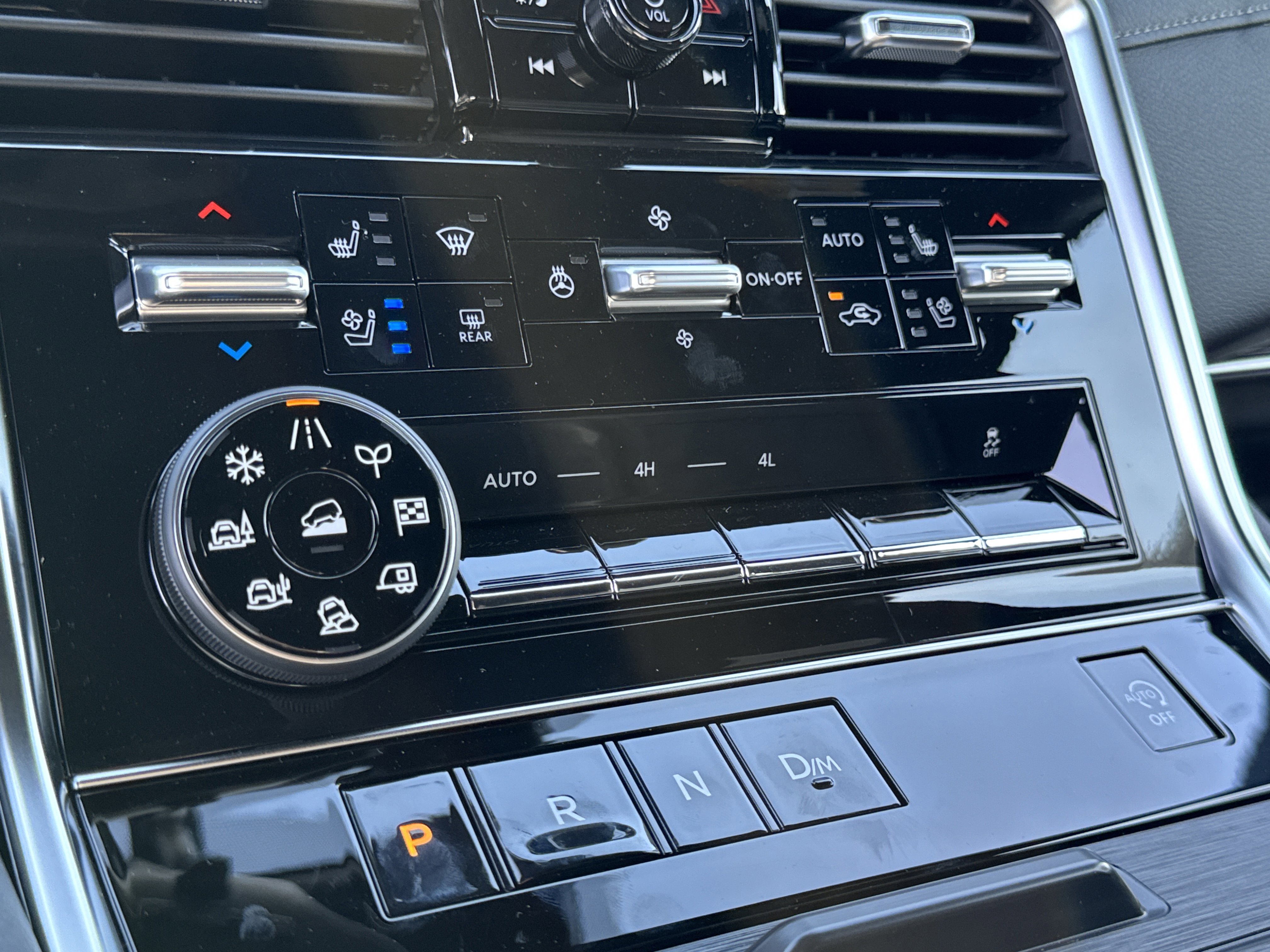 New 2026 Nissan Armada Platinum w/ Convenience Package image 32