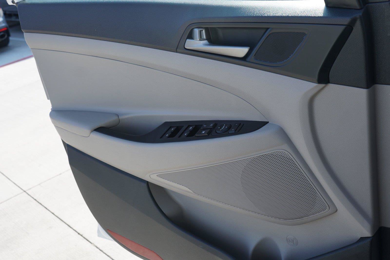 Used 2018 Hyundai Tucson SEL FWD image 19