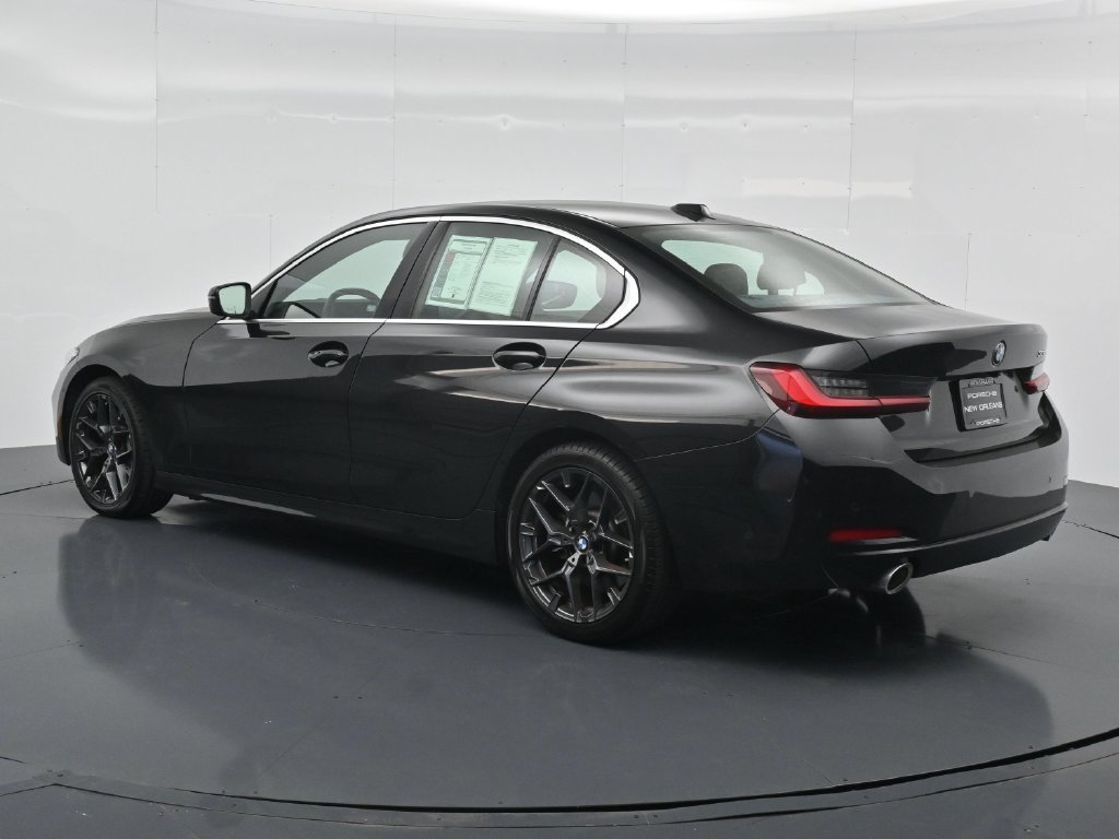 Used 2025 BMW 330i Sedan w/ Convenience Package RWD image 3