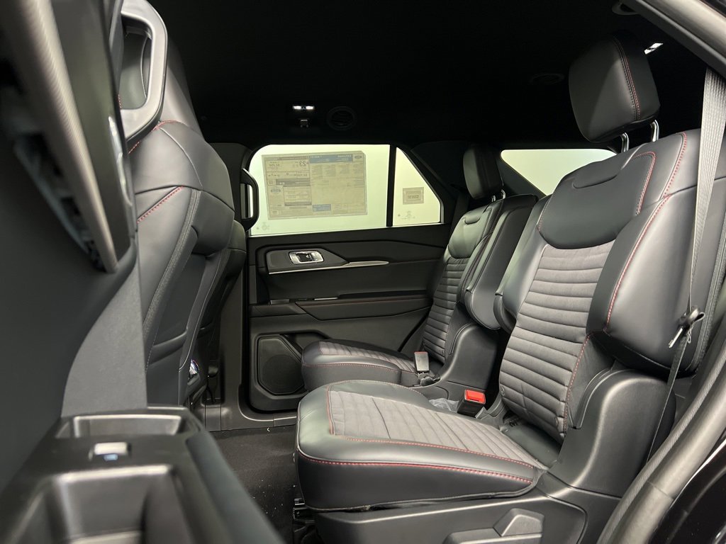 New 2026 Ford Explorer ST-Line image 31