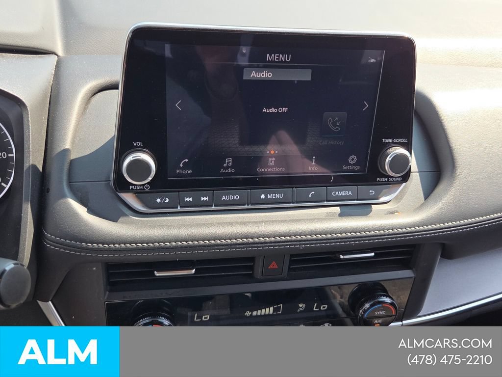 Used 2024 Nissan Rogue SV AWD/4WD image 18