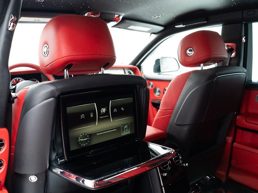 Certified 2024 Rolls-Royce Phantom Sedan w/ The Phantom Package image 25