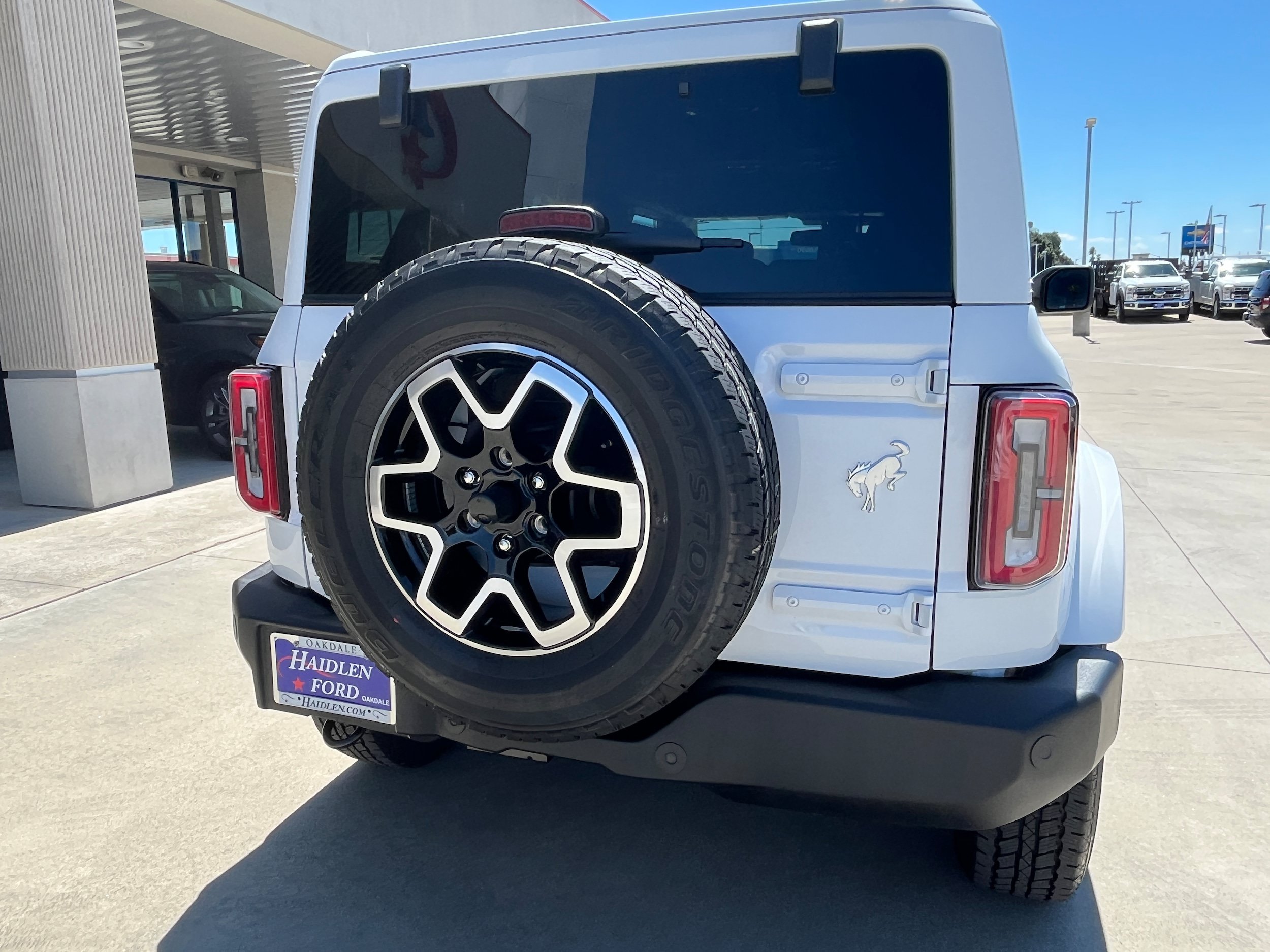 New 2026 Ford Bronco Outer Banks AWD/4WD image 5