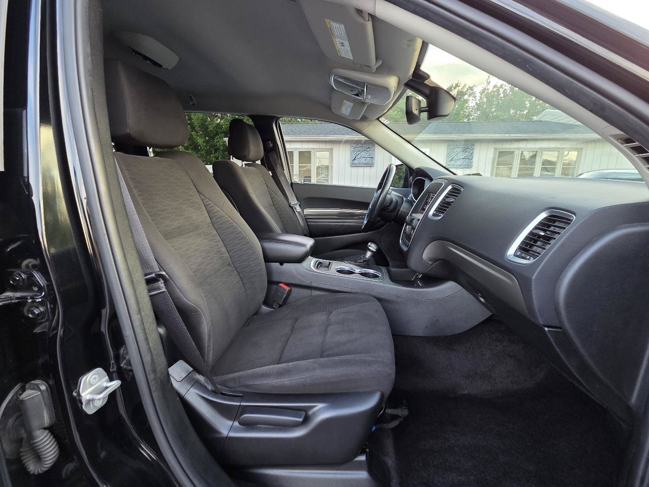 Used 2019 Dodge Durango SXT AWD/4WD image 32